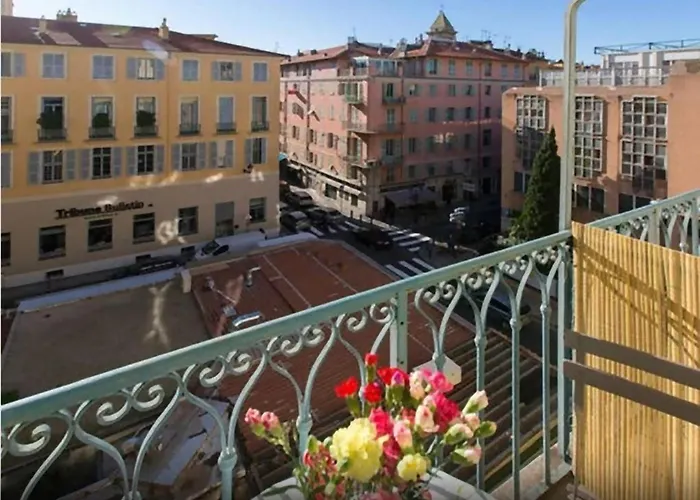 Aida - Rue Bosio